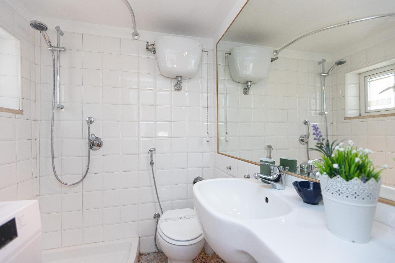 Campo De' Fiori Penthouse-Rental In Рим Экстерьер фото