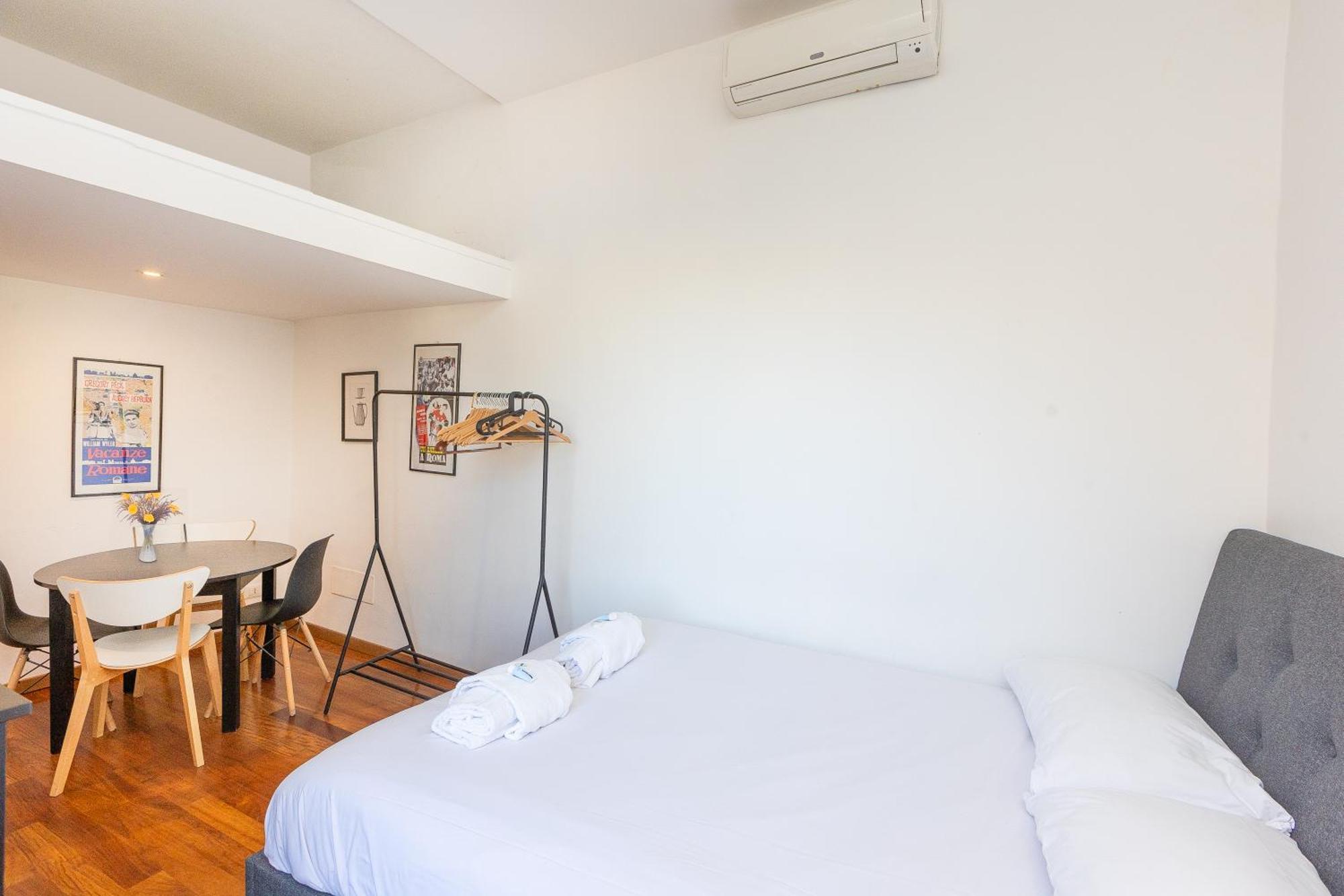 Campo De' Fiori Penthouse-Rental In Рим Экстерьер фото